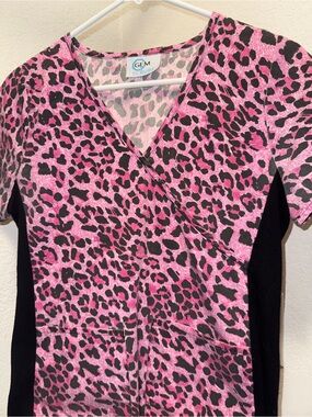 Smart Scrubs Pink and Gray Leopard Print V-Neck Scrub Top